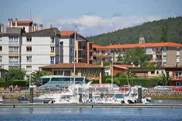 Puerto de Ribadesella. Puerto deportivo de Ribadesella