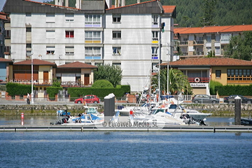 Puerto de Ribadesella. Puerto deportivo de Ribadesella