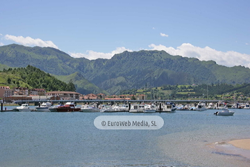 Puerto de Ribadesella. Puerto deportivo de Ribadesella