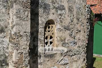Iglesia de Santo Adriano de Tuñón