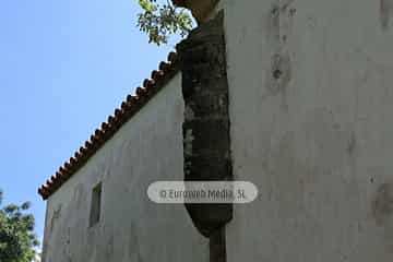 Iglesia de Santiago El Mayor de Sariego