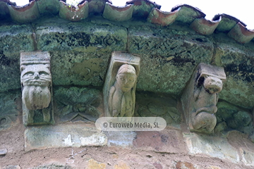 Iglesia de San Esteban de Aramil