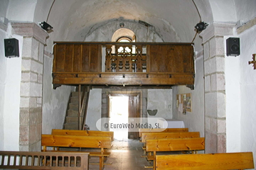 Iglesia de San Pedro de Pola de Somiedo