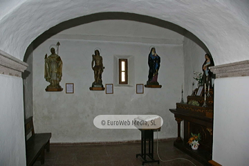 Iglesia de San Pedro de Pola de Somiedo