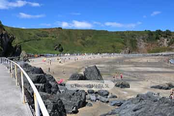 Playa Salinas (Luarca). Playa Salinas