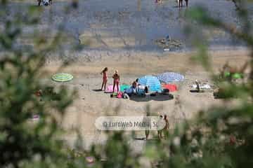 Playa Salinas (Luarca). Playa Salinas