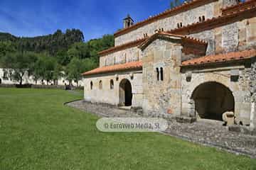 Exteriores. Iglesia de San Salvador de Valdediós