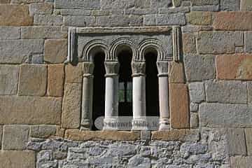 Exteriores. Iglesia de San Salvador de Valdediós