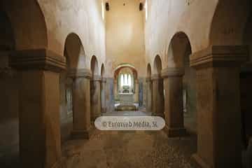 Interiores. Iglesia de San Salvador de Valdediós