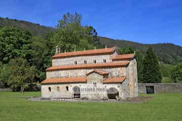 Exteriores. Iglesia de San Salvador de Valdediós