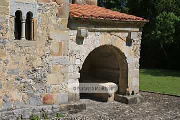 Exteriores. Iglesia de San Salvador de Valdediós