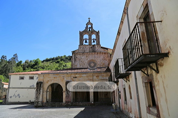 Exteriores. Iglesia de Santa María de Valdediós