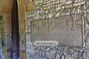 Iglesia de San Andrés de Valdebárzana