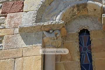 Iglesia de San Andrés de Valdebárzana