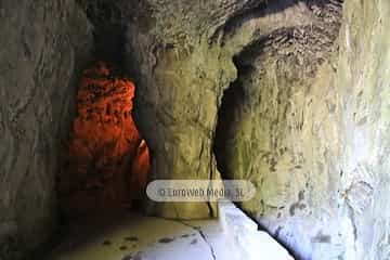 La Cuevona de Cuevas