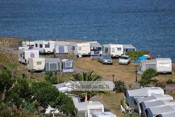 Zona de acampada. Camping Perlora