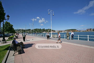 Paseo del Muelle de Ribadesella. Paseo Marítimo Princesa Letizia