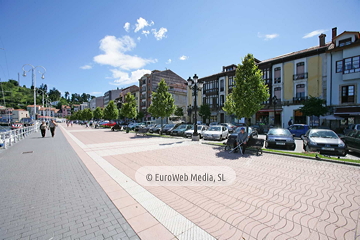 Paseo del Muelle de Ribadesella. Paseo Marítimo Princesa Letizia