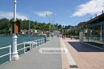 Paseo del Muelle de Ribadesella. Paseo Marítimo Princesa Letizia