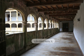 Interiores. Monasterio de Santa María de Valdediós