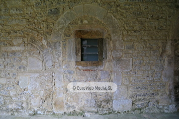 Interiores. Monasterio de Santa María de Valdediós