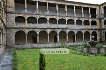 Interiores. Monasterio de Santa María de Valdediós