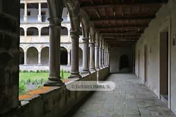 Interiores. Monasterio de Santa María de Valdediós