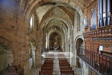 Interiores. Monasterio de Santa María de Valdediós