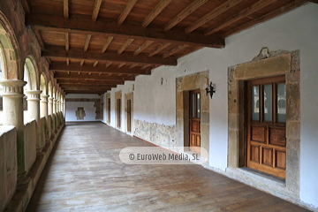 Interiores. Monasterio de Santa María de Valdediós