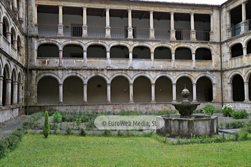 Interiores. Monasterio de Santa María de Valdediós