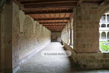 Interiores. Monasterio de Santa María de Valdediós