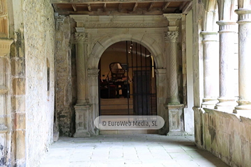 Interiores. Monasterio de Santa María de Valdediós