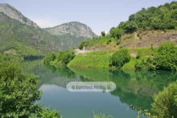 Embalse de Tanes