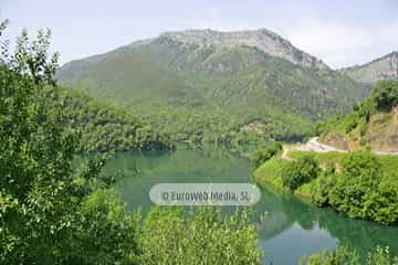 Embalse de Tanes