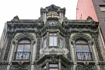 Edificio calle Cabrales, 88