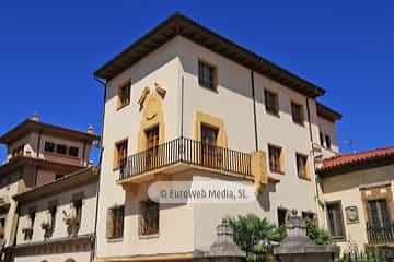 Antigua casa de los Deánes