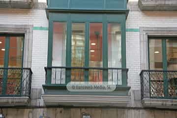 Edificio calle Campomanes, 6 y 8