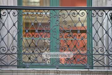 Edificio calle Campomanes, 6 y 8