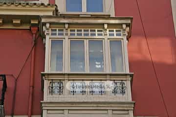 Edificio calle Campomanes, 11 y 13