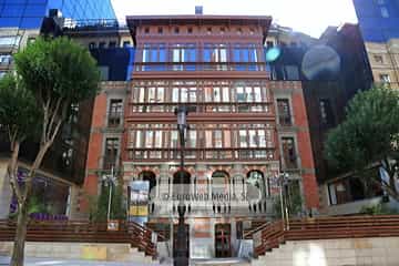 Edificio calle Cervantes, 13