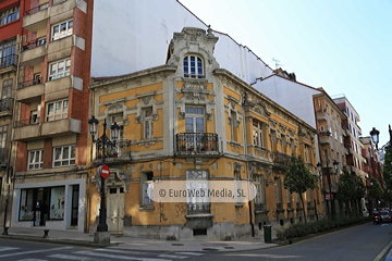 Edificio calle Martínez Marina, 13