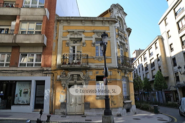 Edificio calle Martínez Marina, 13