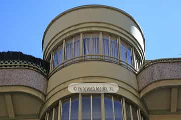 Edificio calle Melquiades Alvarez, 19