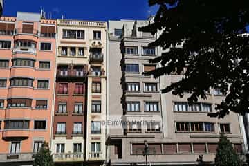 Conjunto calle Uría, 20-30