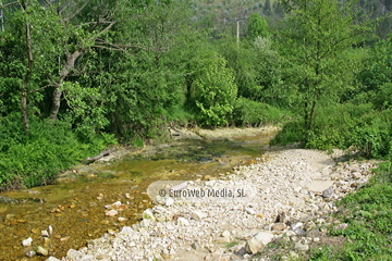 Río Ereba (Nueva). Río Ereba