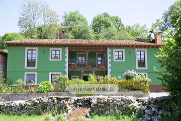 Exteriores. Casa rural El Campu