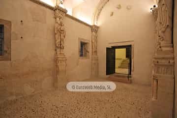 Cámara Santa. Cámara Santa en la Catedral de Oviedo