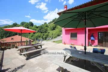 Exteriores. Apartamentos rurales La Escuela