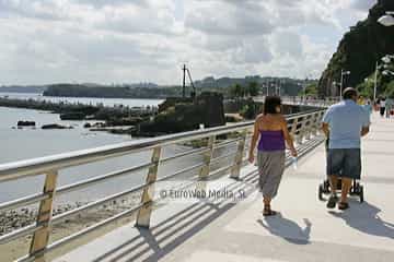 Paseo marítimo de Candás