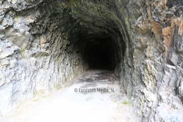 Túneles de la Senda peatonal-Vía verde de Loredo (La Pereda - Loredo - Vega San Pedro). Túneles de la Senda peatonal-Vía verde de Loredo